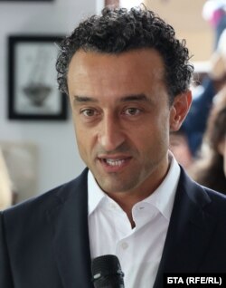 Даниел Лорер