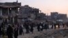 Raseljeni Palestinci odlaze iz Kan Junisa posle naredbe o evakuaciji, 1. jul 2024.