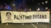 Kolona građana je sa transparentom "Pamtimo Dušana" prošetala od Pravnog fakulteta u Beogradu do mesta na kojem je Dušan Jovanović ubijen, a potom i do parka kod Trga Slavija, 18. oktobar 2023.