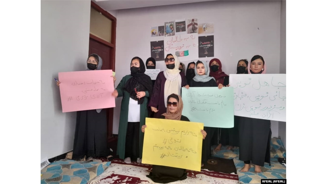تعدادی از زنان معترض افغانستان