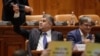 Premierul Marcel Ciolacu (PSD) și ministrul Finanțelor, Marcel Boloș (PNL).