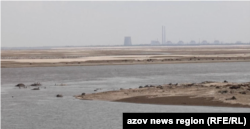 Висохле Каховське водосховище біля Нікополя навпроти окупованого Енергодару, весна 2024 року