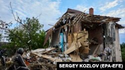 Російські війська скинули на Костянтинівку керовану авіабомбу і обстріляли касетними боєприпасами село Розкішне біля Костянтинівки 