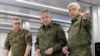 Сергій Шойгу (в центрі) під час інспекції військ на посаді міністра оборони Росії, архівне фото
