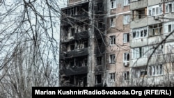 Минулого тижня Віталій Барабаш повідомляв, що в Авдіївці залишаються орієнтовно 2200 людей. На фото - Авдіївка 10 березня 2023 року 