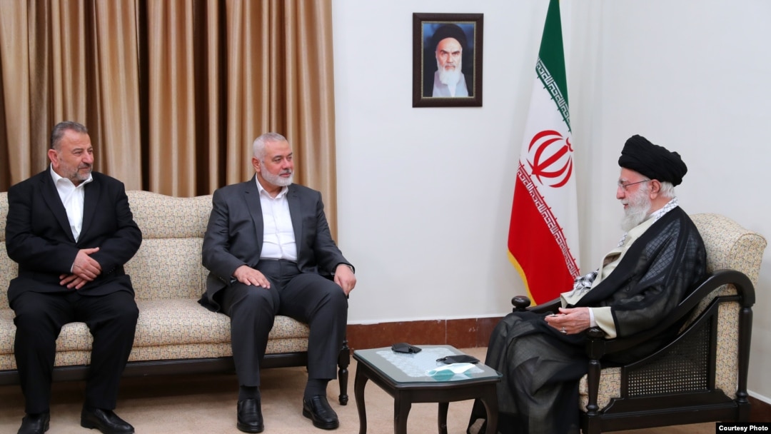 ایران پخلی کړی چې ایت الله علي خامنای د حماس له مشر اسماعیل هنیه سره لیدلي. 