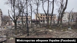 За даними голови ОВА, Ізюм наразі перебуває в найбільш критичному становищі з усіх міст області