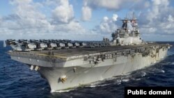 За словами Трампа, іранський безпілотник збили з корабля Військово-морських сил США Boxer (на фото)