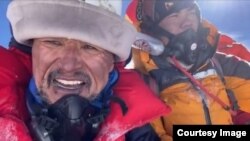 Эдуард Кубатов. Эверест чокусун багынтуу учурунда