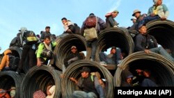 Migranți din America Centrală sosiți în Mexic, 12 noiembrie 2018