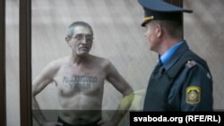 Юры Рубцоў у судзе, архіўнае фота