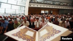 "Veći broj ljudi u Češkoj nije svjestan činjenice da postoje balkanski muslimani i da se muslimani generalno razlikuju."