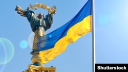 «Ми ростемо як нація, квітнемо, відстоюємо свої права і свободи. Саме квітка фігурує у найстаріших варіаціях української символіки та орнаменталізму. Тому до свята була створена власна версія даного сакрального зображення»