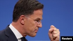 Кіраўнік NATO Марк Рутэ на сустрэчы міністраў замежных спраў краінаў альянсу ў Брусэлі 4 красавіка
