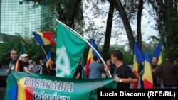 Noua Dreaptă demonstrează la Chișinău