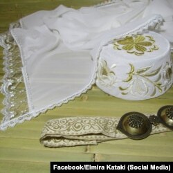 До того як Ельміра «захворіла» кримськотатарською вишивкою, вона працювала юристкою в Криму