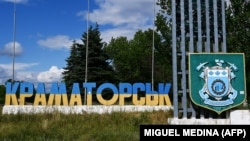 «Тимчасово просимо споживачів не користуватися газовими приладами для утримання тиску в мережі. Про завершення аварійно-відновлювальних робіт ми повідомимо додатково», – міськрада Краматорська