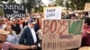 Австралискиот премиер Ентони Албанезе присуствува на митинг против насилството врз жените, Канбера, 28 април 2024 година