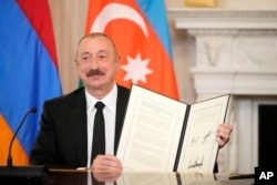 Азербејџанскиот претседател Алијев со договорот