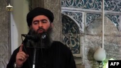 آمریکا وعده ۱۰ میلیون دلار پاداش برای دریافت اطلاعاتی داده است که به دستگیری یا مرگ ابوبکر بغدادی منجر شود.
