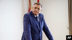 Милорад Додик