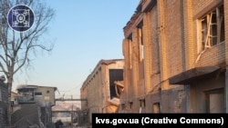 Наслідки одного з попередніх ударів по Запоріжжю, липень 2025 року