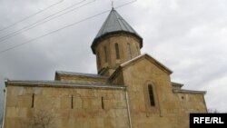 В 30-х годах церковь имени Пресвятой Богородицы в селе Тигва чуть было не уничтожили тогдашние власти. Простые люди отстояли её