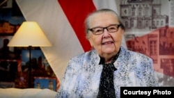 Кіраўніца Рады БНР Івонка Сурвіла. Архіўнае фота