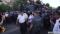 ერევანში საპროტესტო აქცია დაარბიეს