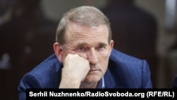 Віктор Медведчук у суді під час обрання йому запобіжного заходу