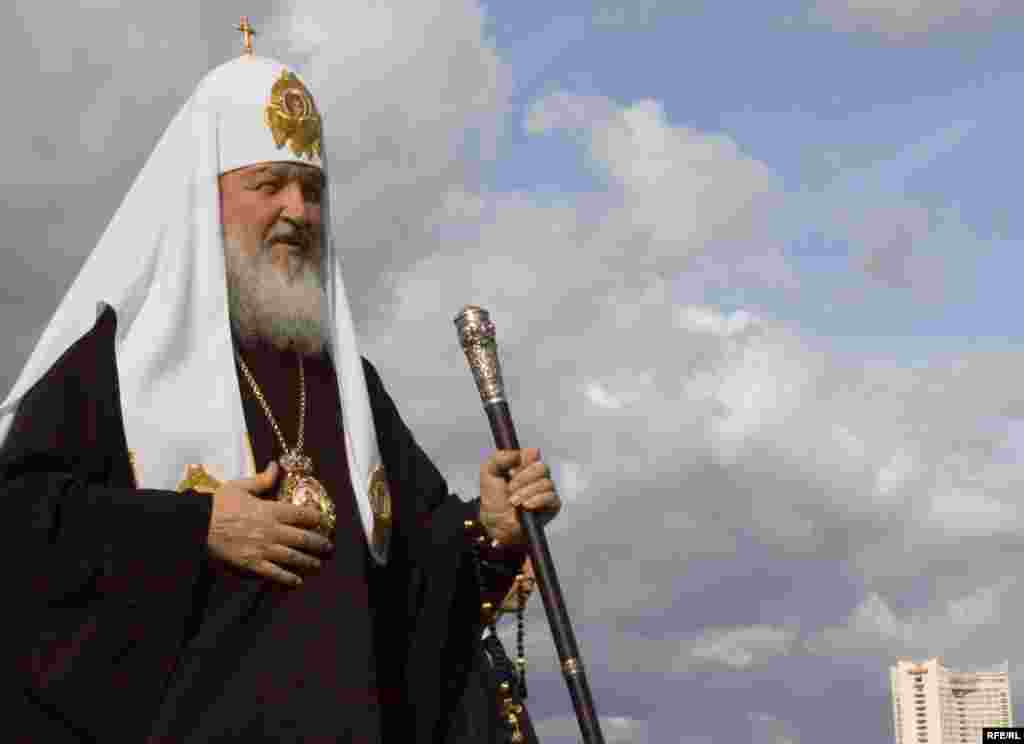 Патрыярх Маскоўскі і Ўсяе Русі Кірыл 25 верасьня прыбыў у Беларусь з чатырохдзённым візытам
