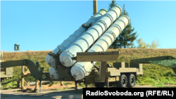 Українські військові раніше казали, що Росія використовує у війні ракети С-300 не лише як засоби ППО, а й як ракети «земля-земля» для ударів по наземних цілях