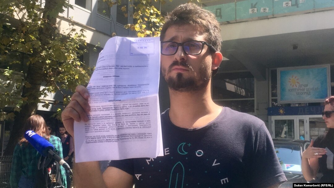 Kao svedoke ćemo pozvati Vučića i Vulina: Srđan Marković pokazuje krivičnu prijavu
